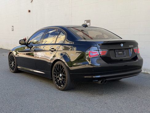 Used 2010 BMW 328i Sedan RWD image 4