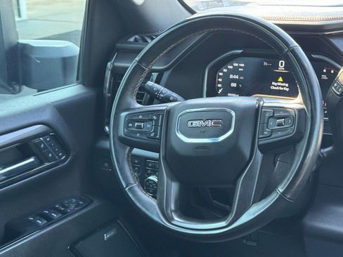 Used 2024 GMC Sierra 2500 AT4 w/ AT4 Premium Plus Package AWD/4WD image 15