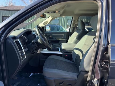 Used 2017 RAM 1500 Big Horn image 2