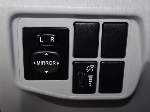 Used 2011 Toyota Prius Two FWD image 21
