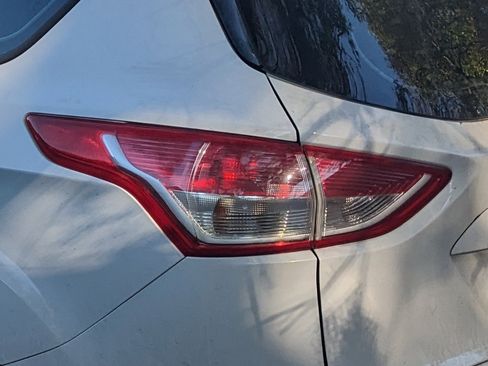 Used 2014 Ford Escape S image 12