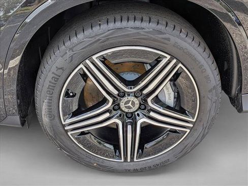 New 2026 Mercedes-Benz GLC 300 image 9