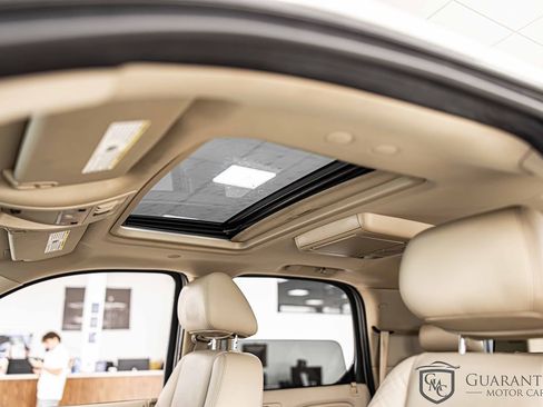 Used 2010 Cadillac Escalade 2WD Hybrid image 20
