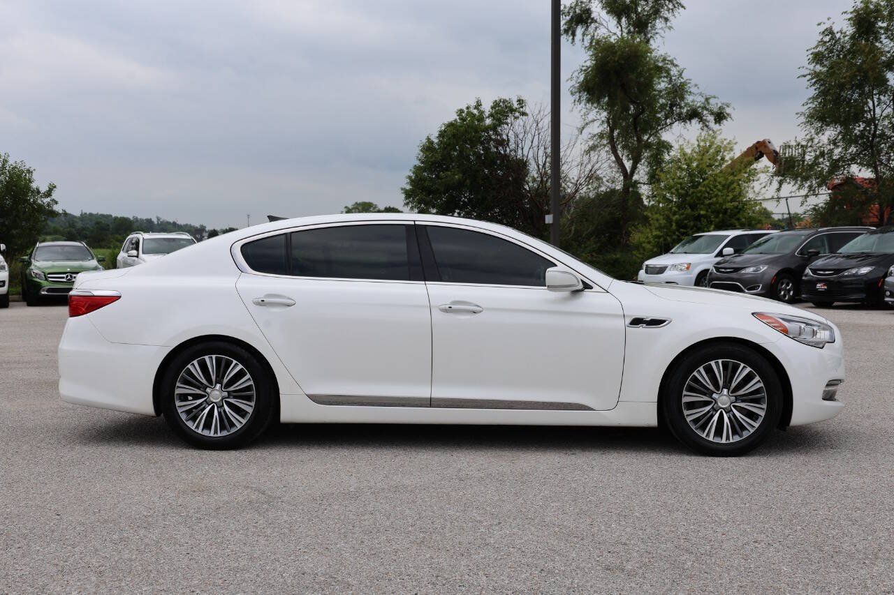 Used 2016 Kia K900 Luxury RWD image 7