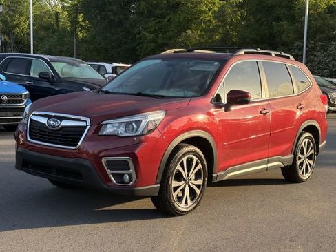 Used 2020 Subaru Forester Limited w/ Popular Package #3 image 7