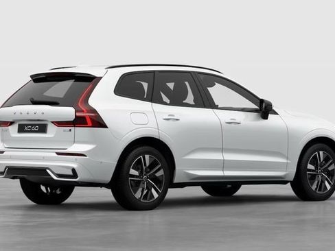 New 2026 Volvo XC60 B5 Plus w/ Protection Package Premier image 4
