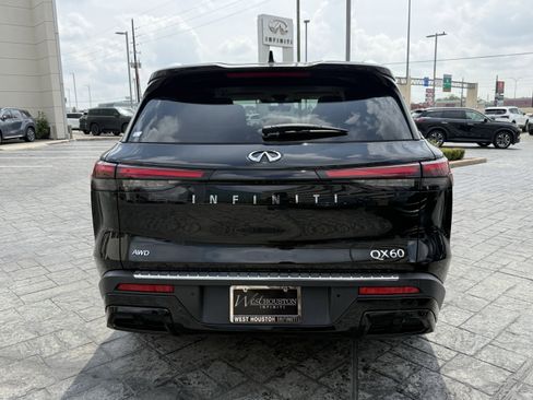 Certified 2023 INFINITI QX60 Luxe w/ Performance Audio Package image 6