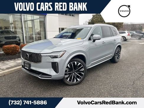 Used 2025 Volvo XC90 B6 Plus image 1