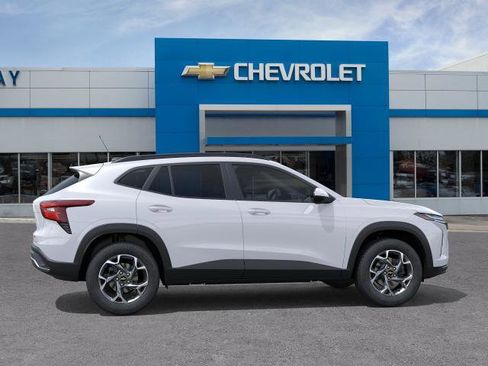 New 2026 Chevrolet Trax LT w/ LT Convenience Package image 37