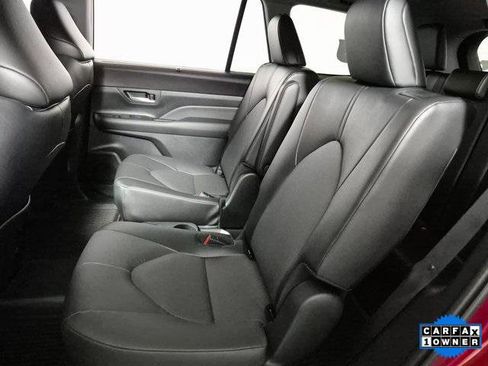Used 2024 Toyota Grand Highlander XLE image 15