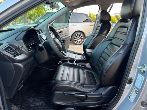 Used 2018 Honda CR-V LX image 14