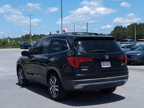 Used 2018 Honda Pilot Elite image 7