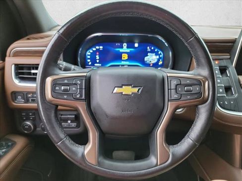 Used 2022 Chevrolet Tahoe High Country w/ Premium Package AWD/4WD image 22