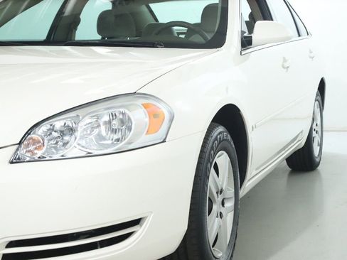 Used 2007 Chevrolet Impala LS image 3