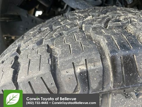 Used 2013 Toyota FJ Cruiser 4WD w/ Convenience Pkg image 27