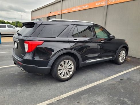 Used 2020 Ford Explorer Limited w/ Class III Trailer Tow Package image 3