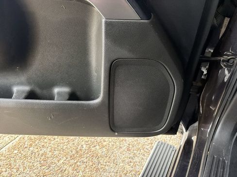 Used 2014 Chevrolet Silverado 1500 LT RWD image 22