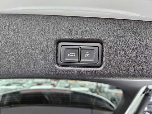 New 2025 Audi Q5 Premium Plus AWD/4WD image 22