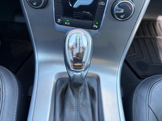 Used 2013 Volvo XC60 3.2 AWD/4WD image 23