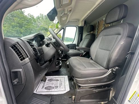 Used 2023 RAM ProMaster 2500 w/ Driver Convenience Group (A) FWD image 14