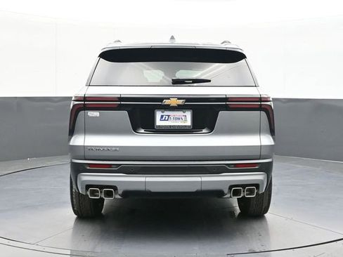 New 2026 Chevrolet Traverse LT w/ LPO, Floor Liner Package image 12