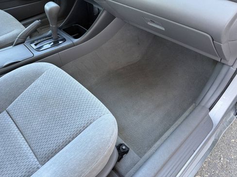 Used 2003 Toyota Camry LE FWD image 13