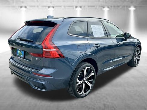 Used 2023 Volvo XC60 B5 Ultimate w/ Climate Package AWD/4WD image 5