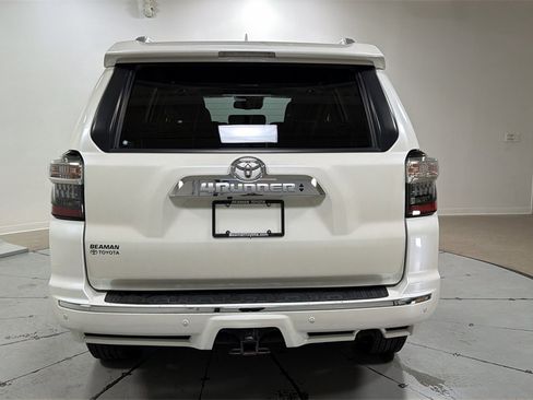 Used 2020 Toyota 4Runner Limited image 4