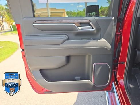 New 2026 GMC Sierra 2500 SLT w/ SLT Premium Package AWD/4WD image 9