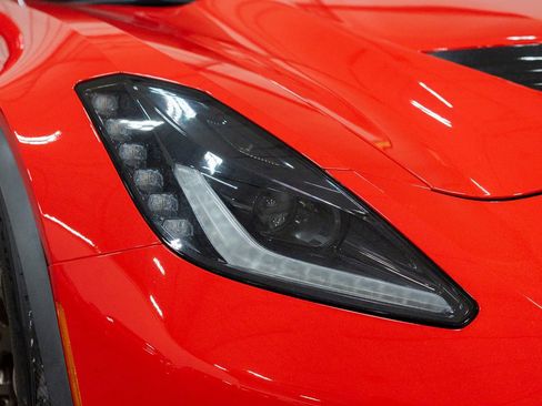 Used 2017 Chevrolet Corvette Z06 image 12