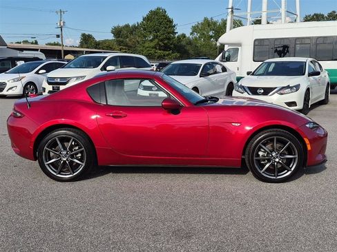 Used 2017 MAZDA MX-5 Miata RF Grand Touring RWD image 2