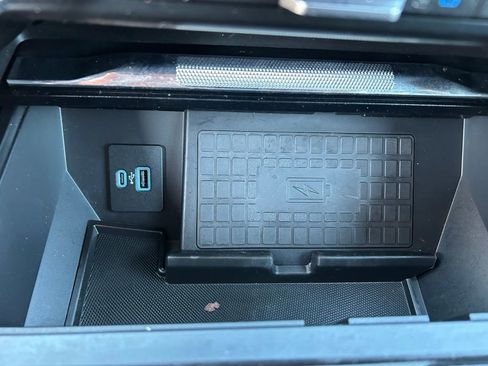 Certified 2022 Ford F150 Lariat image 34