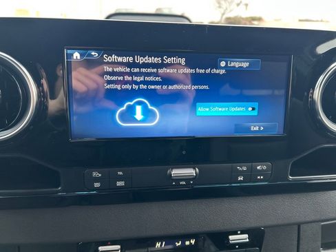 New 2026 Mercedes-Benz Sprinter 2500 image 18