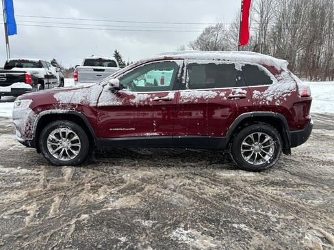 Used 2020 Jeep Cherokee Latitude Plus image 4