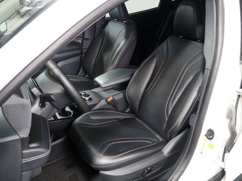 Used 2022 Ford Mustang Mach-E Premium image 14