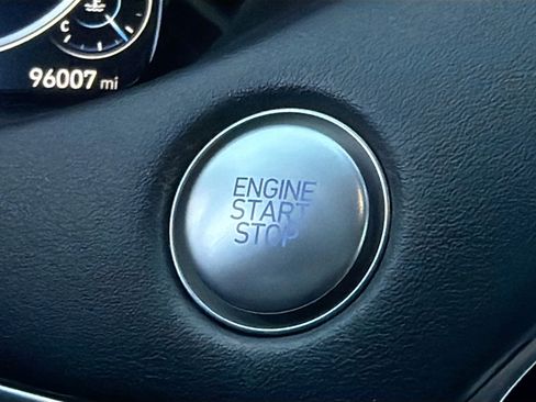 Used 2021 Hyundai Palisade Calligraphy image 39