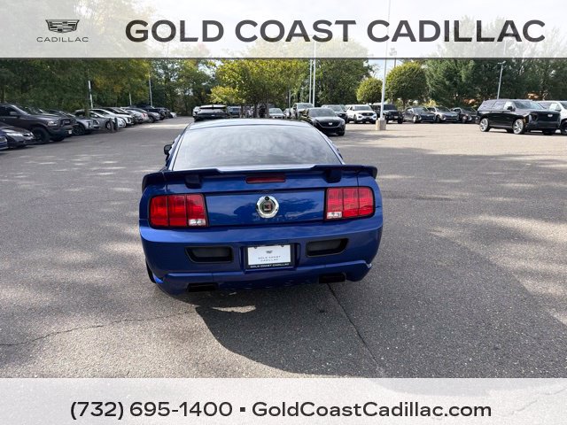 Used 2005 Ford Mustang GT Premium RWD image 3