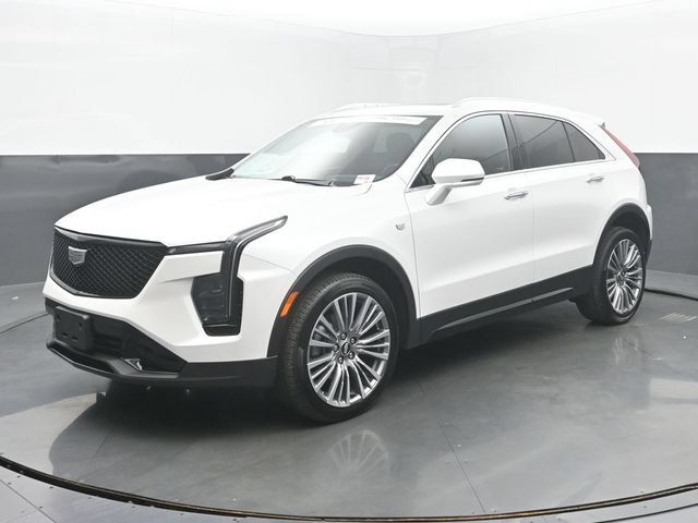 Certified 2024 Cadillac XT4 Premium Luxury AWD/4WD image 5