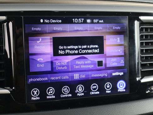 Used 2017 Chrysler Pacifica Touring-L w/ Tire & Wheel Group image 37