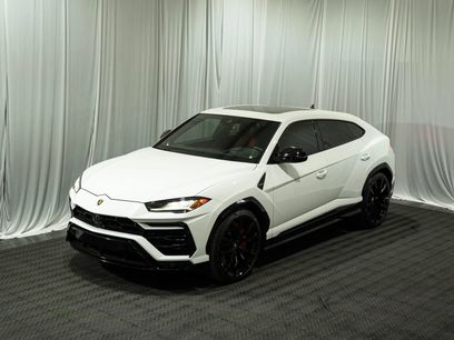 Used 2022 Lamborghini Urus
