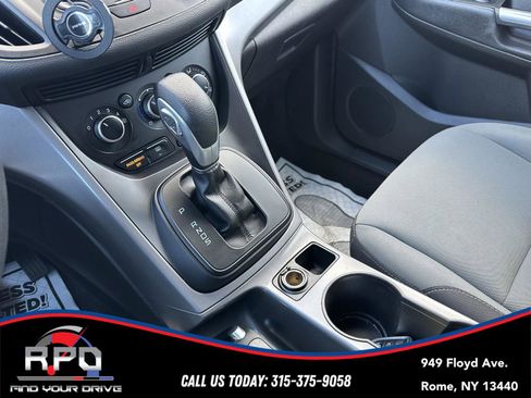 Used 2015 Ford Escape SE image 22
