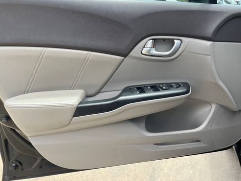 Used 2012 Honda Civic EX-L image 19
