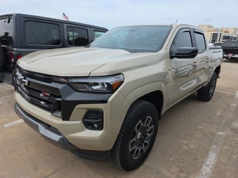 Used 2023 Chevrolet Colorado Z71 AWD/4WD image 1