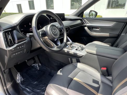 Used 2025 MAZDA CX-90 3.3 Turbo S w/ Premium Package AWD/4WD image 17