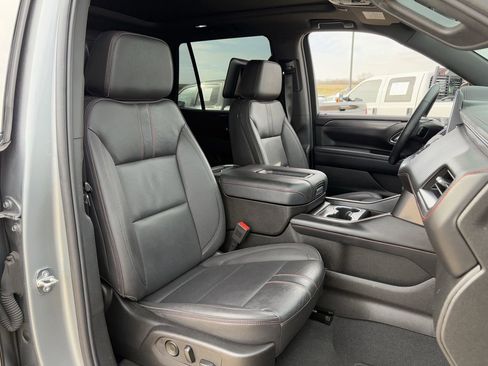 Used 2024 Chevrolet Tahoe RST w/ Sport Performance Package image 34