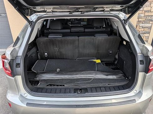 Used 2021 Lexus RX 350L Premium w/ Premium Package image 29