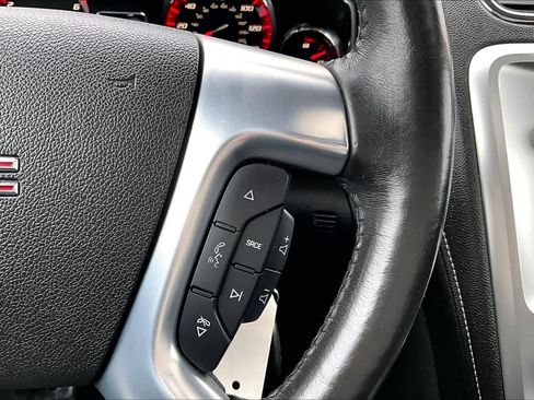 Used 2016 GMC Acadia SLE AWD/4WD image 25