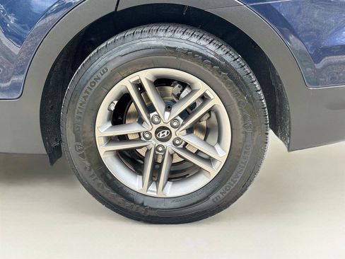 Used 2017 Hyundai Santa Fe Sport FWD image 30