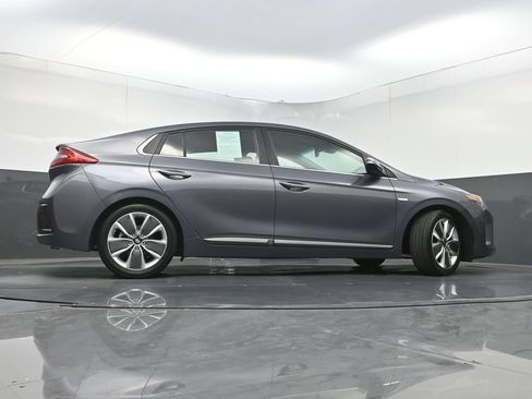 Used 2018 Hyundai Ioniq Limited w/ Limited Ultimate Package 03 FWD image 25