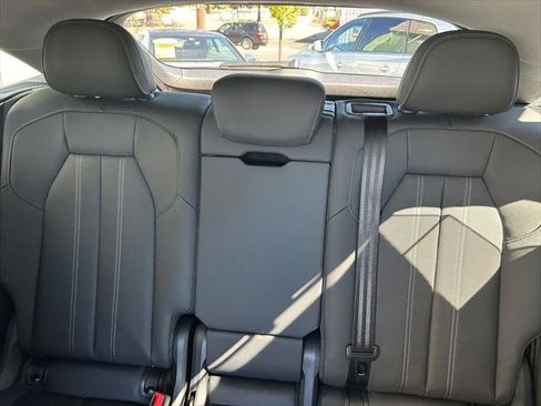 New 2025 Audi Q5 Premium Plus image 23